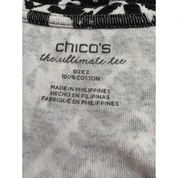 Chicos Black & White Tribal Print Sz 2 Large Woman’s Cotton Blouse V-neck Aztec - Picture 6 of 8